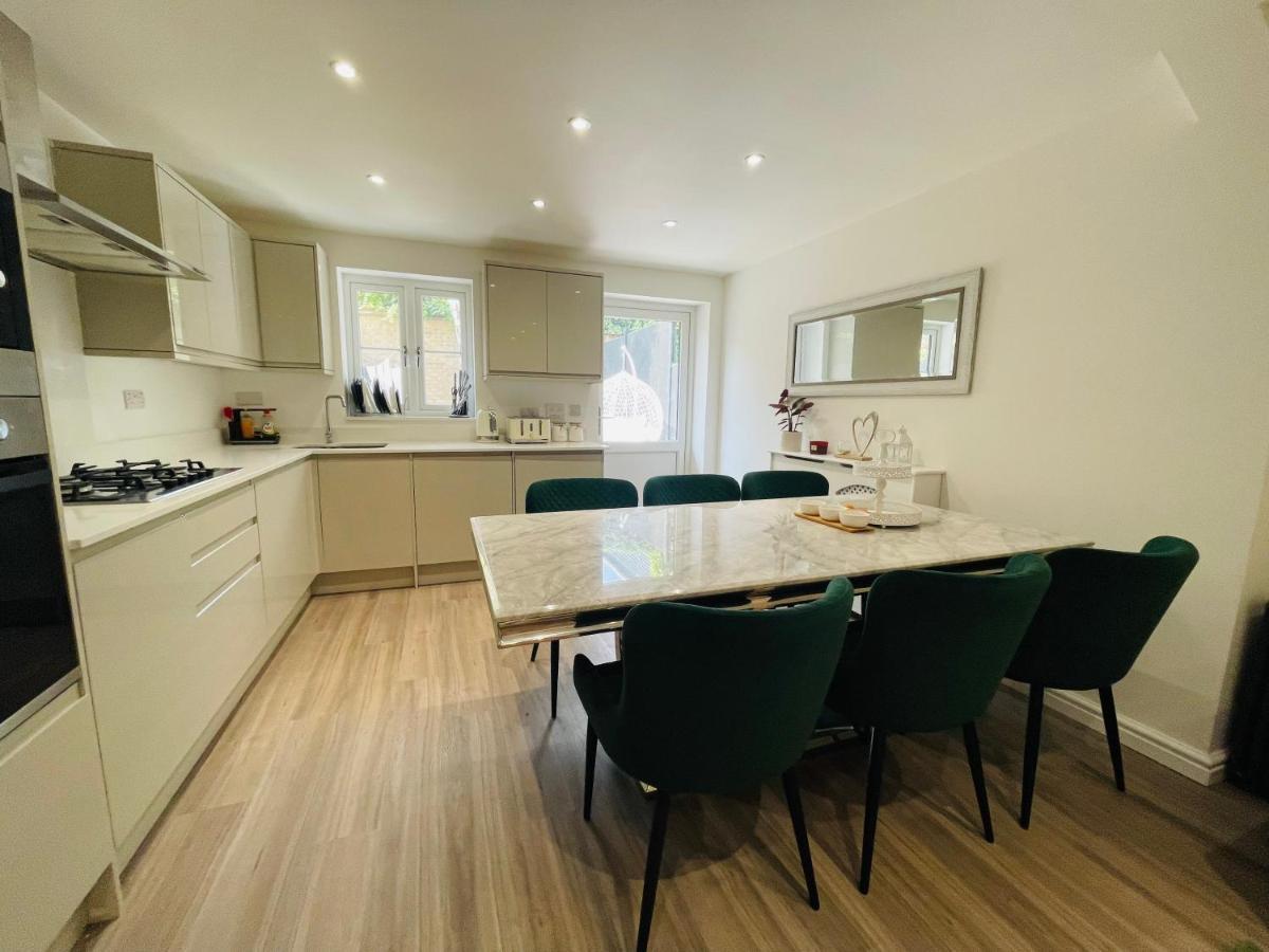 Riverside Premium En Suite Double Room E14 London Exterior foto