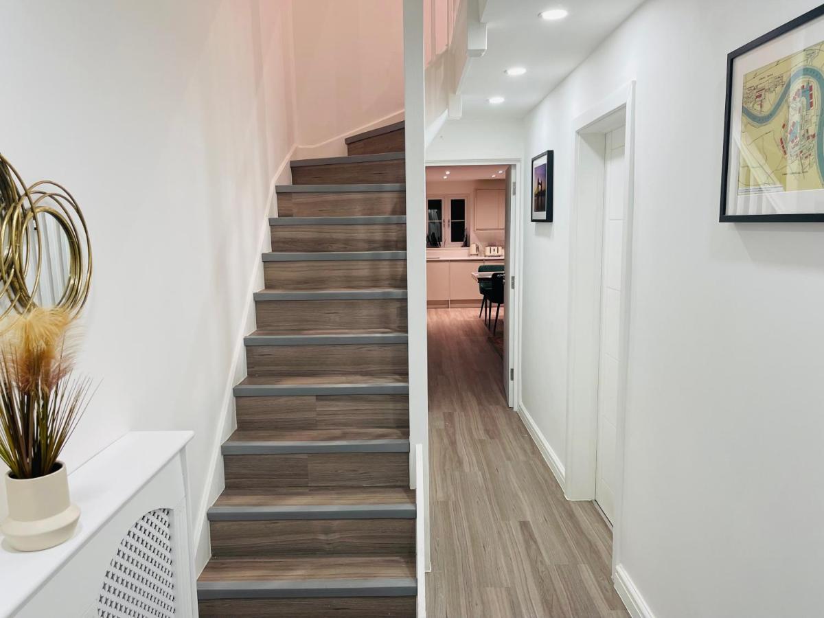 Riverside Premium En Suite Double Room E14 London Exterior foto
